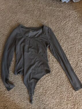 American Eagle Outfitters Long Sleeve Scoop-Neck Bodysuit - Charcoal